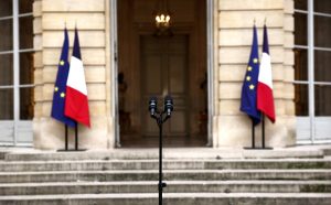 Γαλλία: Καταψηφίστηκε ο φόρος περιουσίας στους πλουσίους - Πονοκέφαλος για τον Λεκορνί - FinanceNews.gr