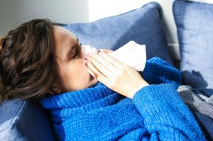 Νωρίτερα από κάθε άλλη χρονιά η γρίπη: Οι επιστήμονες προειδοποιούν για μεγαλύτερη πίεση στο ΕΣΥ - FinanceNews.gr