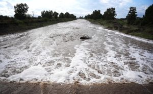 Σφοδρή κακοκαιρία στην Ήπειρο: Εκτεταμένα προβλήματα σε Ιωάννινα, Κόνιτσα και Ηγουμενίτσα - FinanceNews.gr