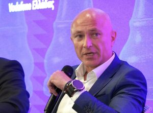 Αχιλλέας Κανάρης (Vodafone): Το δίκτυο 5G καλύπτει το 95% του πληθυσμού, φτάνοντας σε 249 πόλεις και 71 νησιά