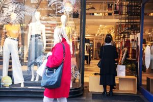 Λιανεμπόριο: Στροφή σε θετικό έδαφος με άνοδο 3% στο γ’ τρίμηνο - FinanceNews.gr