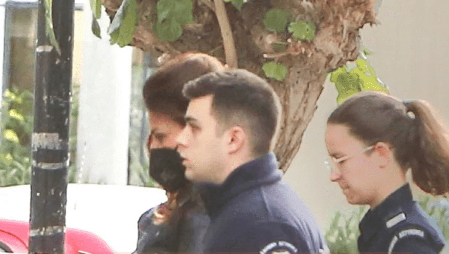 Συνελήφθη η Δήμητρα Ματσούκα γιατί οδηγούσε μεθυσμένη (Βίντεο) - Financial Report