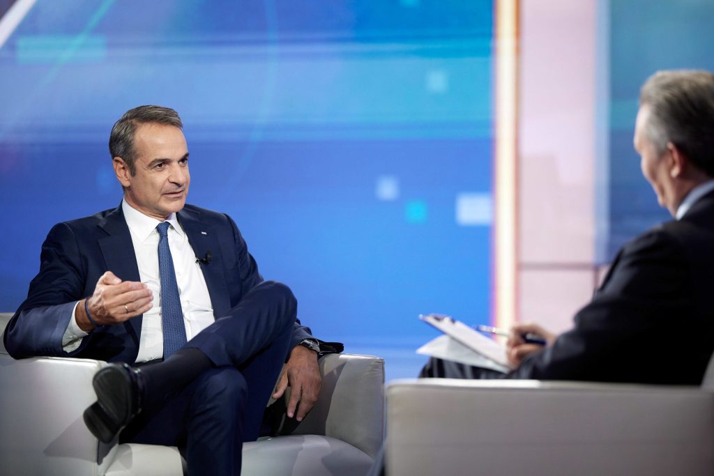 Μητσοτάκης στο Bloomberg: Στοχεύουμε να βρούμε μια μέση λύση μεταξύ Ουάσιγκτον και Πεκίνου για το λιμάνι του Πειραιά