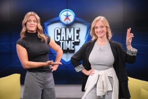 Απίθανο ΟΠΑΠ Game Time: Η Λένα Δροσάκη σε live μετάδοση του Euro 2004 - FinanceNews.gr