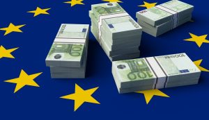 Υποχρεωτική ασφάλιση στα Επαγγελματικά Ταμεία προτείνει η Ευρωπαϊκή Επιτροπή