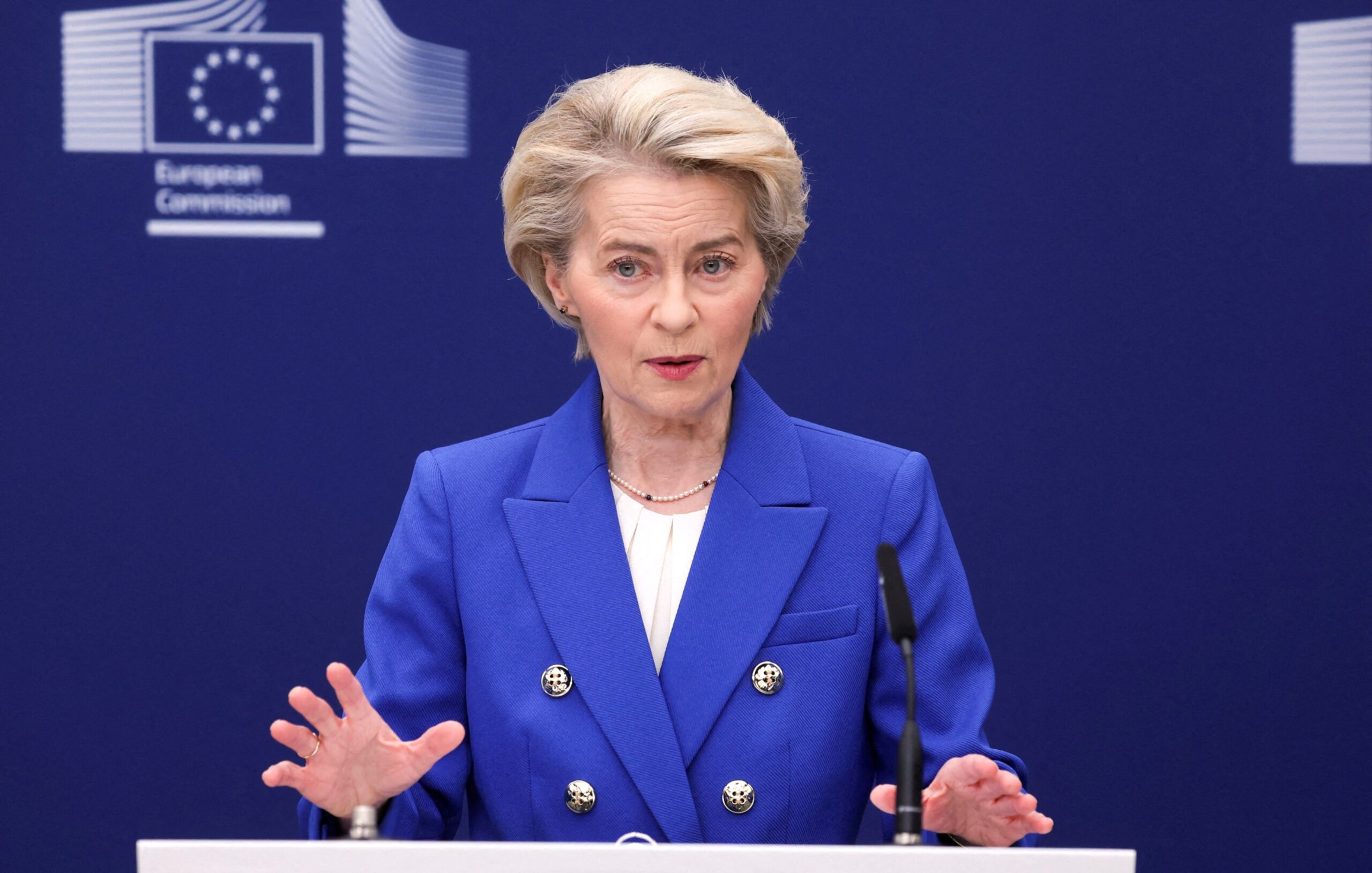 Ούρσουλα φον ντερ Λάιεν: Τρεις επιλογές για την ευρωπαϊκή χρηματοδότηση της Ουκρανίας