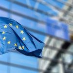 Σε υψηλό δύο εβδομάδων το ευρώ