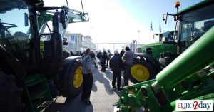 Αγροτικά μπλόκα σε Εθνική, Εγνατία και Ιονία Οδό