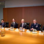 Πεντάωρη διάρκεια είχε ο πρώτος γύρος των συνομιλιών ΗΠΑ - Ουκρανίας στο Βερολίνο