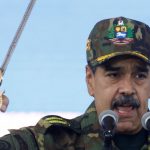 Εμφανίστηκε ο Maduro μετά τη συνομιλία με τον Trump, με το σύνθημα… «η Βενεζουέλα είναι αήττητη»