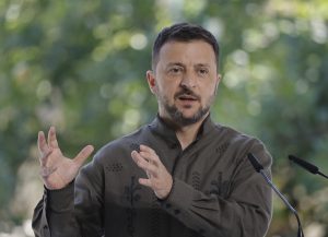 Ζελένσκι στο Λονδίνο με Μακρόν, Στάρμερ και Μερτς σε ένδειξη ευρωπαϊκής αλληλεγγύης - FinanceNews.gr