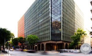 Alpha Bank: Διευρύνει το χαρτοφυλάκιο επενδυτικών ακινήτων - Αποκτά το Μινιόν