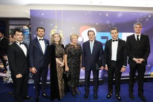 Χριστουγεννιάτικο Gala της Ελληνικής Ένωσης Επιχειρηματιών στο Ecali Club (φωτό) - Financial Report