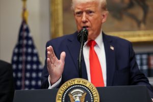 Επένδυση στον Ήλιο: Η στρατηγική του Τραμπ για καθαρή ενέργεια