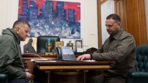 Rodion Miroshnik (Ρωσία): Η αποπομπή Andriy Yermak θα επηρεάσει το πολιτικό μέλλον του Zaluzhnyi