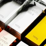 Σε νέο ιστορικό ρεκόρ το ασήμι – Διπλάσια κέρδη από τον χρυσό σε ετήσια βάση