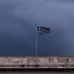 «Βόμβα» από LSE: Έτσι χάνονται τα δισ. της ΕΕ - Τα 3 αίτια που «κλειδώνουν» την Ελλάδα στη φτώχεια – Ο ρόλος των ελίτ