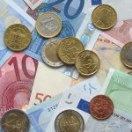 «Η Σλοβενία έδειξε τον δρόμο» - Φωνές στην Αυστρία ζητούν τη συνταγματική κατοχύρωση της χρήσης μετρητών