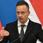 Συνταρακτική αποκάλυψη - Ούγγρος ΥΠΕΞ: Η ΕΕ χρειάζεται τα ρωσικά assets για να χτίσει δικά της εργοστάσια όπλων στην Ουκρανία