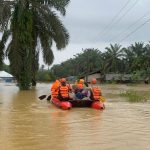 Πλημμύρες στην Ασία: Στην Ινδονησία, η οργή εντείνεται εξαιτίας της αργοπορίας της βοήθειας