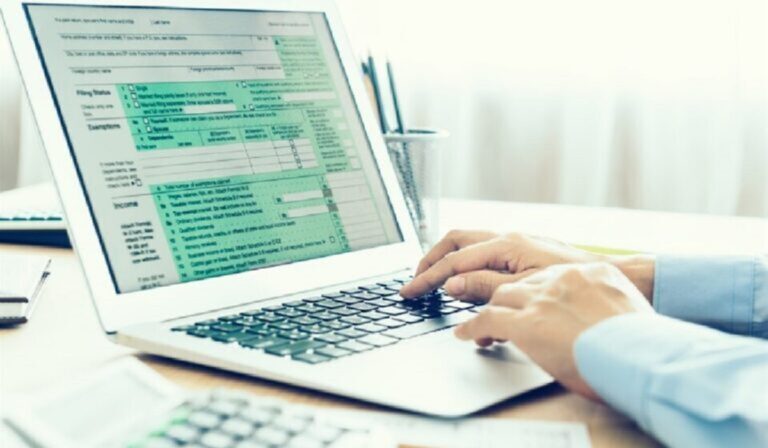 Φορολογικές δηλώσεις 2026: Η ΑΑΔΕ στήνει τον πιο «έξυπνο» μηχανισμό προσυμπλήρωσης