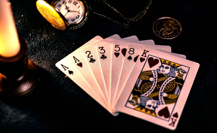 Κοινό ευρωπαϊκό μέτωπο απέναντι στον παράνομο διαδικτυακό τζόγο - FinanceNews.gr