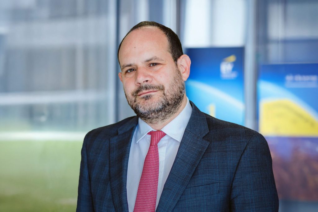 Στο δυναμικό της EY Ελλάδος ο Νίκος Μαντζούφας - Financial Report