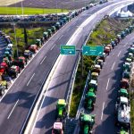 Μπλόκα αγροτών: Παρέμβαση ΣΕΤΕ για άμεση αποκατάσταση της κυκλοφορίας εν μέσω εορτών