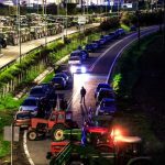 Μπλόκα αγροτών: Έντονη κυκλοφοριακή συμφόρηση στις εθνικές – Διεύρυνση λωρίδων σε Κάστρο και Θήβα