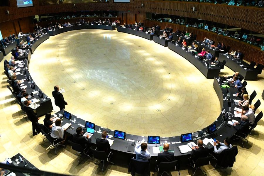 Από το LNG στα δίκτυα: Η ΕΕ ανοίγει έργα 81,4 δισ.€ με φόντο τον πόλεμο - Ο ρόλος της Ελλάδας - FinanceNews.gr