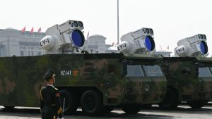 Παγκόσμια ανατροπή: Η Κίνα περνά μπροστά με όπλα - λέιζερ και αλλάζει τις ισορροπίες στη Μέση Ανατολή