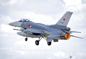 Πέντε παραβιάσεις του ελληνικού εναέριου χώρου στο κεντρικό και νοτιοανατολικό Αιγαίο