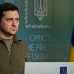 Daniel Davis (ΗΠΑ): Ο Zelensky σε πανικό, βρίσκεται στα πρόθυρα κατάρρευσης μετά το Davos