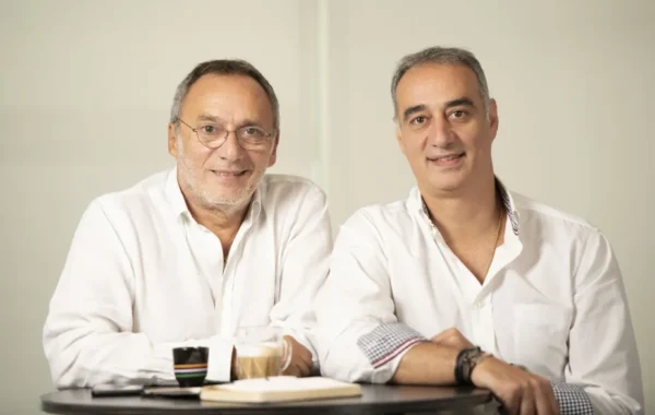 Joe & The Juice: Στο Κολωνάκι και τη Γλυφάδα τα πρώτα καταστήματα της αλυσίδας υγιεινών σνακ από τη Δανία 