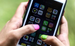 Mobile internet: Γιατί δισεκατομμύρια άνθρωποι έχουν σήμα αλλά όχι internet;