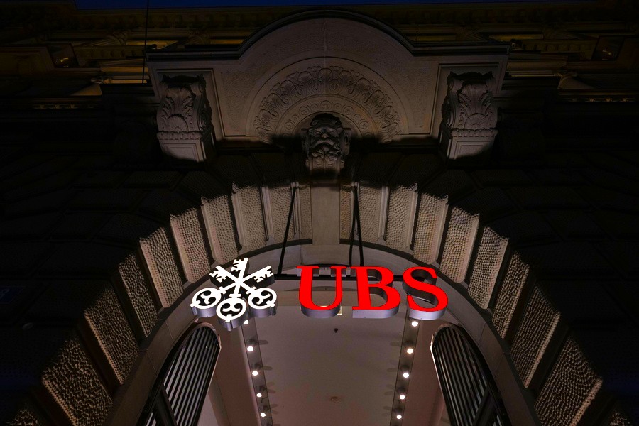 UBS για ελληνικές τράπεζες: Discount στις αποτιμήσεις, ανάπτυξη στα κέρδη και νέο re-rating στο τραπέζι