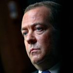 Καυστικός Medvedev: Ναρκο - γουρούνι ο Zelensky μαστίγωσε τους Ευρωπαίους στο Davos - Τους έφτυσε στο πρόσωπο, χωρίς να τον δείρουν