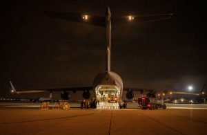 Κινητικότητα στις βάσεις των ΗΠΑ στη Μέση Ανατολή με την ανάπτυξη μαχητικών αεροσκαφών και το βλέμμα στο Ιράν