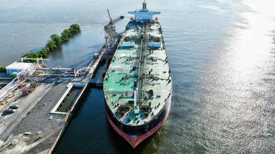 Ραγδαίες εξελίξεις: Οι ΗΠΑ κατέσχεσαν το τάνκερ Sagitta στην Καραϊβική