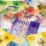 Το ελβετικό φράγκο εκτοξεύεται και σκορπίζει πανικό: Η SNB ζυγίζει παρέμβαση στο συνάλλαγμα υπό την πίεση Τραμπ