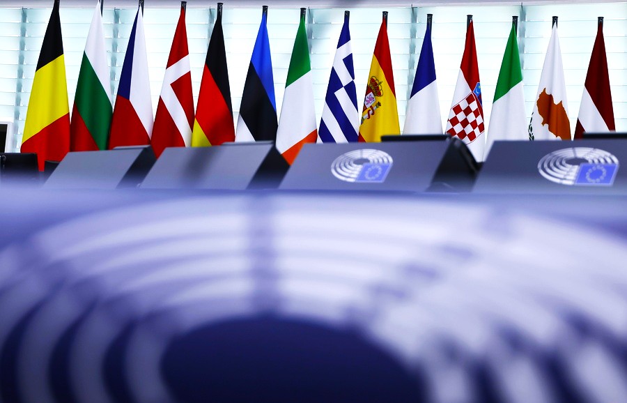 Οριακή ψηφοφορία «παγώνει» τη Mercosur στο Ευρωκοινοβούλιο