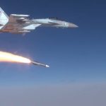 Βίντεο ντοκουμέντο - Ρωσικός υπερηχητικός πύραυλος R-37M καταρρίπτει ουκρανικό Su-25