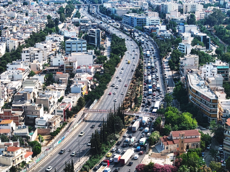 Κυκλοφοριακό Αττική: Το σχέδιο τριών φάσεων για τον Κηφισό - Φορτηγά, «έξυπνα» φανάρια και νέοι κόμβοι