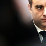 Γαλλία: Ο Λεκορνί «περνά» τον προϋπολογισμό 2026 χωρίς ψηφοφορία - Νέος γύρος πολιτικής έντασης