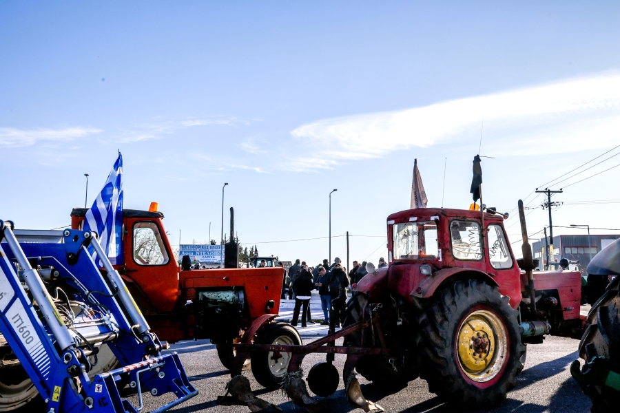 Οδικός συναγερμός στη Βόρεια Ελλάδα λόγω των αγροτικών μπλόκων