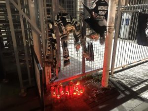 Πένθος σε Θεσσαλονίκη, Κατερίνη και Αλεξάνδρεια: Σιωπή και δάκρυα για τους φιλάθλους του ΠΑΟΚ (φωτό)