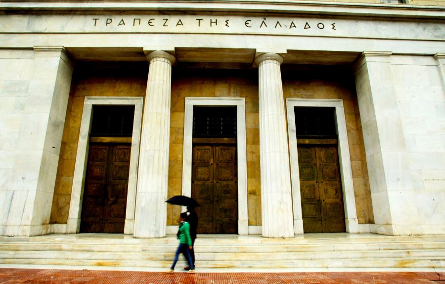 ΤτΕ: «Άλμα» 6,3 δισ. ευρώ στις καταθέσεις τον Δεκέμβριο - Ανοδικά και τα δάνεια προς επιχειρήσεις