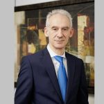 ΕΛΙΝΟΙΛ: Διοικητική μετάβαση μετά από δύο δεκαετίες – Νέος CEO ο Ιωάννης Διαμαντόπουλος