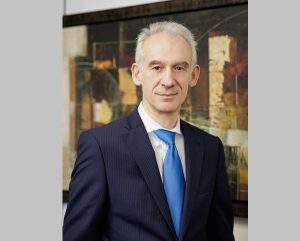 ΕΛΙΝΟΙΛ: Διοικητική μετάβαση μετά από δύο δεκαετίες – Νέος CEO ο Ιωάννης Διαμαντόπουλος