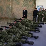 Η «Νέα Θητεία» ξεκινά: O Δένδιας αυστηρός για εκπαίδευση και σίτιση στρατευσίμων